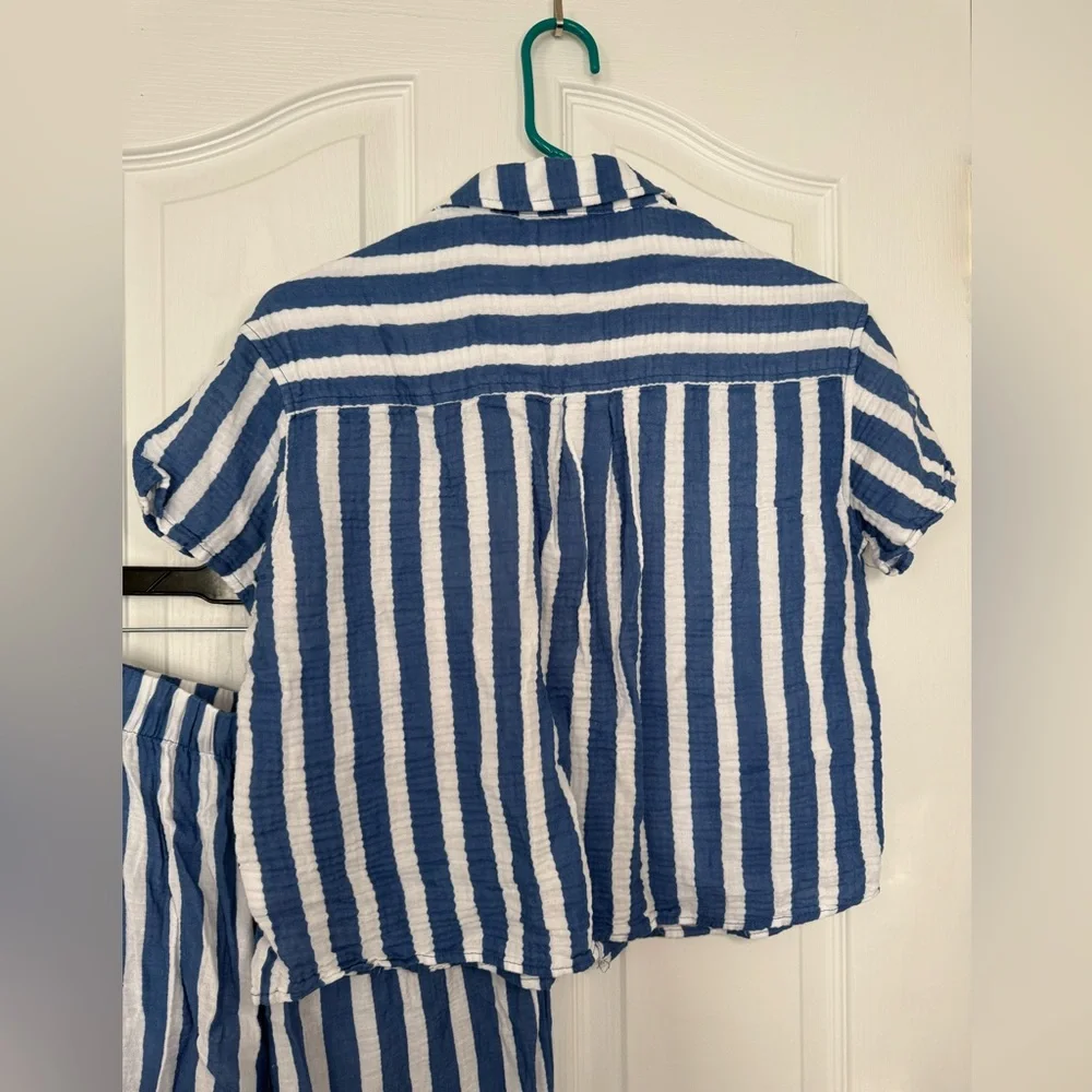 LAKE Women's Blue and White Striped Pajama XS Set - Picture 6 of 7